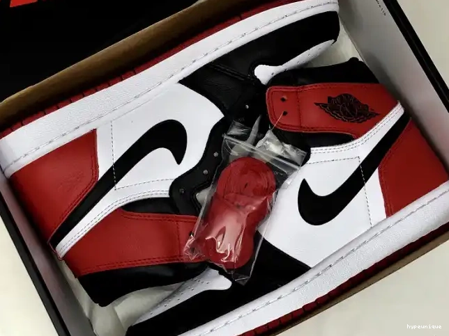 HYPE 1 Retro Black Toe Air Jordan 555088-125 0527